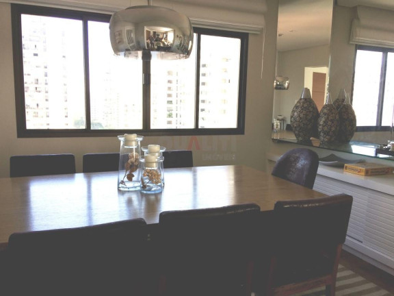 Imagem Apartamento com 4 Quartos à Venda, 210 m² em Moema - São Paulo