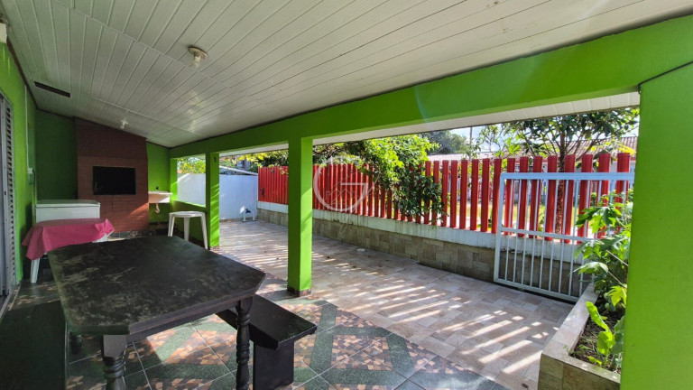 Imagem Casa com 3 Quartos à Venda, 177 m² em Leblon - Pontal Do Paraná Imagem Casa com 3 Quartos à Venda, 177 m² em Leblon - Pontal Do Paraná