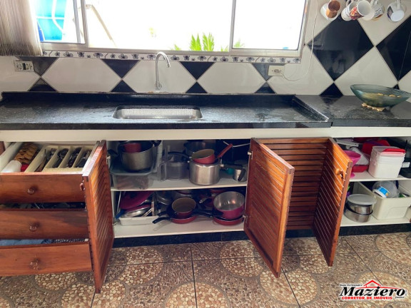 Imagem Sobrado com 3 Quartos à Venda, 215 m² em Centro - Ubatuba Imagem Sobrado com 3 Quartos à Venda, 215 m² em Centro - Ubatuba