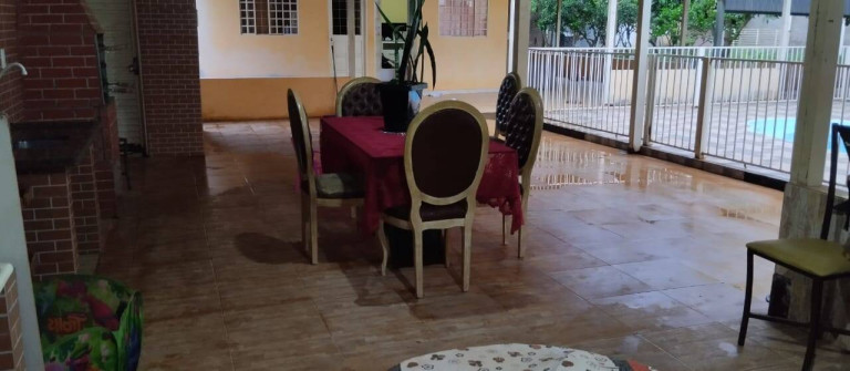 Imagem Casa à Venda, 1.008 m² em Ceilândia - Brasília Imagem Casa à Venda, 1.008 m² em Ceilândia - Brasília