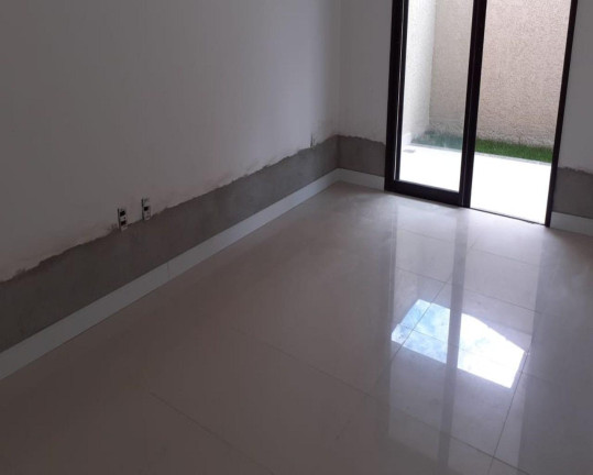 Imagem Casa de Condomínio com 2 Quartos à Venda, 9.379 m² em Jardim Excelsior - Cabo Frio