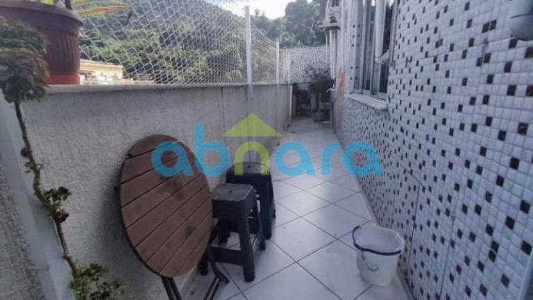 Imagem Cobertura com 3 Quartos à Venda, 120 m² em Copacabana - Rio De Janeiro Imagem Cobertura com 3 Quartos à Venda, 120 m² em Copacabana - Rio De Janeiro