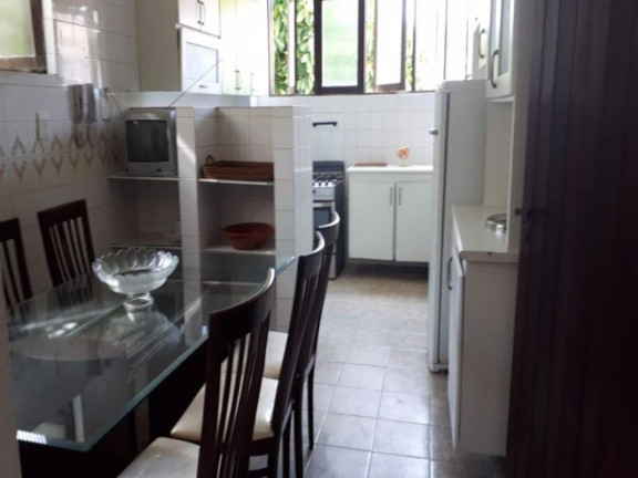 Imagem Casa com 4 Quartos à Venda, 355 m² em Candeal - Salvador