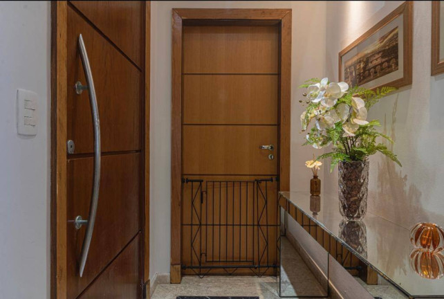 Imagem Apartamento com 4 Quartos à Venda, 250 m² em Canto Do Forte - Praia Grande Imagem Apartamento com 4 Quartos à Venda, 250 m² em Canto Do Forte - Praia Grande