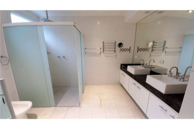 Imagem Casa com 3 Quartos para Alugar, 450 m² em Vila Nova Conceição - São Paulo Imagem Casa com 3 Quartos para Alugar, 450 m² em Vila Nova Conceição - São Paulo