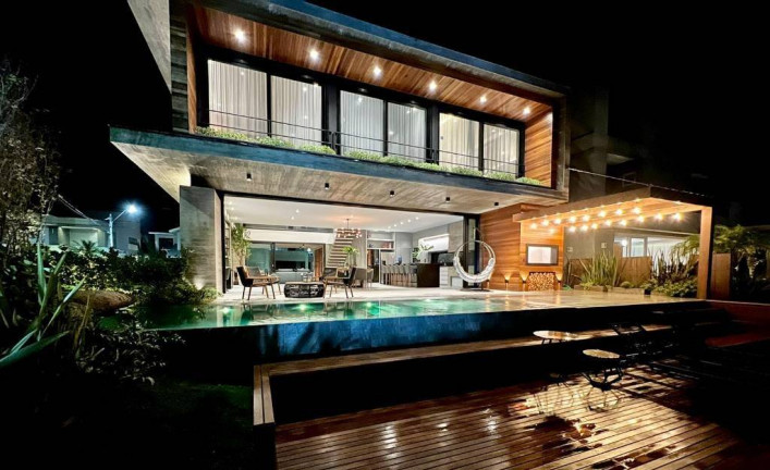 Imagem Casa de Condomínio com 5 Quartos à Venda, 250 m² em Atlantida - Xangri-lá