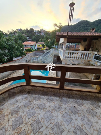 Imagem Casa com 6 Quartos à Venda, 360 m² em Maravista - Niterói Imagem Casa com 6 Quartos à Venda, 360 m² em Maravista - Niterói
