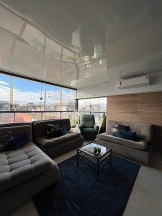 Imagem Casa com 4 Quartos à Venda, 220 m² em Novo Uruguai - Teresina