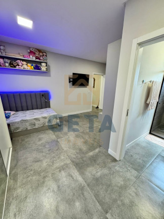 Imagem Sobrado com 2 Quartos à Venda, 167 m² em Rio Pequeno - Camboriú Imagem Sobrado com 2 Quartos à Venda, 167 m² em Rio Pequeno - Camboriú