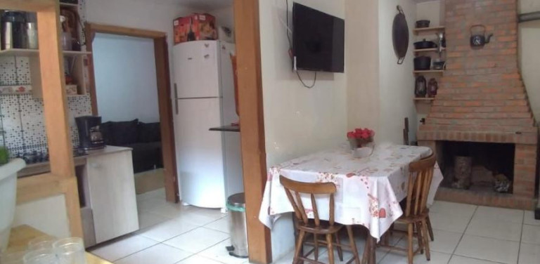 Imagem Casa com 6 Quartos à Venda, 190 m² em Camobi - - Santa Maria Imagem Casa com 6 Quartos à Venda, 190 m² em Camobi - - Santa Maria