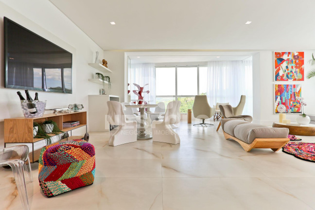 Imagem Apartamento à Venda, 182 m² em Centro - Balneario Camboriu Imagem Apartamento à Venda, 182 m² em Centro - Balneario Camboriu