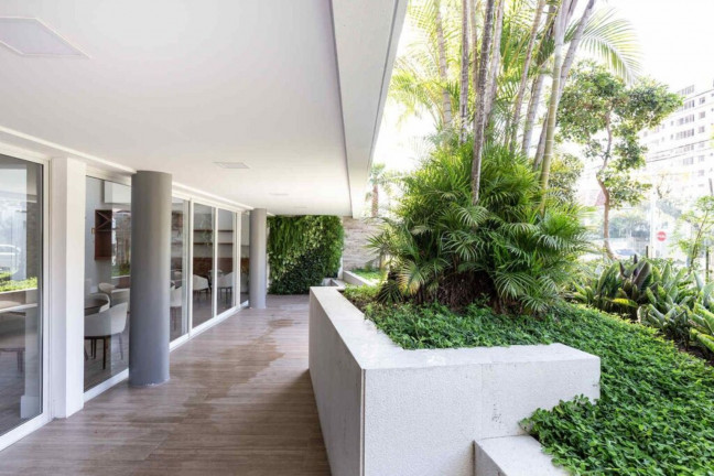Imagem Imóvel com 3 Quartos à Venda, 177 m² em Menino Deus - Porto Alegre Imagem Imóvel com 3 Quartos à Venda, 177 m² em Menino Deus - Porto Alegre