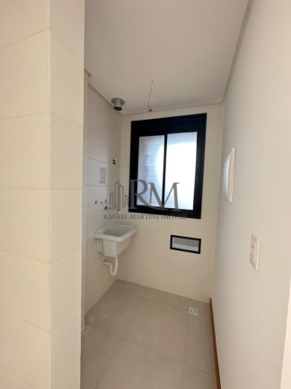 Imagem Imóvel com 1 Quarto à Venda, 51 m² em Coqueiros - Florianópolis Imagem Imóvel com 1 Quarto à Venda, 51 m² em Coqueiros - Florianópolis