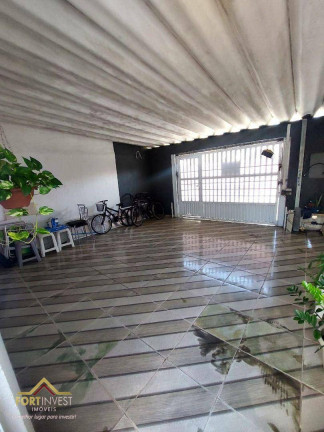Imagem Imóvel com 2 Quartos à Venda, 118 m² em Tupi - Praia Grande Imagem Imóvel com 2 Quartos à Venda, 118 m² em Tupi - Praia Grande