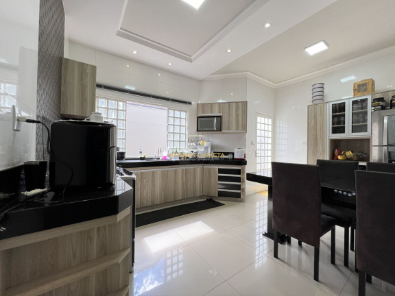 Imagem Casa com 3 Quartos à Venda, 152 m² em Eldorado - Patos De Minas Imagem Casa com 3 Quartos à Venda, 152 m² em Eldorado - Patos De Minas