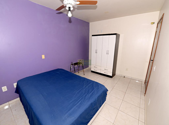 Imagem Casa com 4 Quartos para Alugar ou Temporada, 100 m² em Bombas - Bombinhas Imagem Casa com 4 Quartos para Alugar ou Temporada, 100 m² em Bombas - Bombinhas