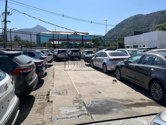Imagem Terreno à Venda, 640 m² em Barra Da Tijuca - Rio De Janeiro Imagem Terreno à Venda, 640 m² em Barra Da Tijuca - Rio De Janeiro