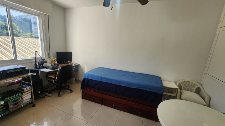 Imagem Apartamento com 3 Quartos à Venda, 136 m² em José Menino - Santos