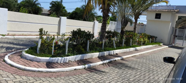 Imagem Casa com 3 Quartos à Venda, 300 m² em Santa Cruz - Rio De Janeiro