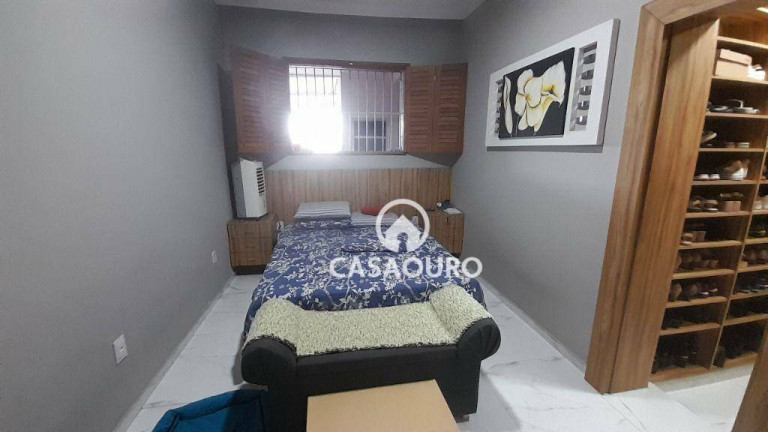 Imagem Casa com 4 Quartos à Venda, 300 m² em Floresta - Belo Horizonte Imagem Casa com 4 Quartos à Venda, 300 m² em Floresta - Belo Horizonte