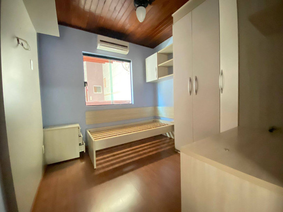 Imagem Casa com 4 Quartos à Venda, 245 m² em Wanel Ville I - Sorocaba Imagem Casa com 4 Quartos à Venda, 245 m² em Wanel Ville I - Sorocaba