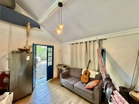 Imagem Casa com 1 Quarto à Venda,  em Granja Viana - Cotia