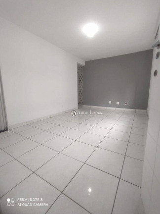 Imagem Apartamento com 3 Quartos para Alugar, 50 m² em Aparecida - Santos