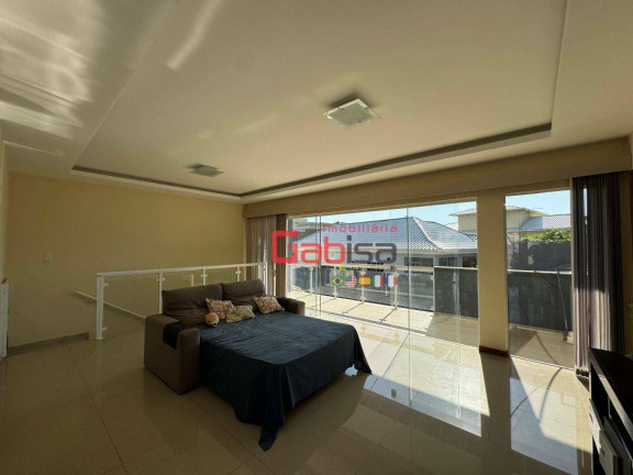 Imagem Casa com 5 Quartos à Venda, 370 m² em Vila Sao Pedro - São Pedro Da Aldeia Imagem Casa com 5 Quartos à Venda, 370 m² em Vila Sao Pedro - São Pedro Da Aldeia