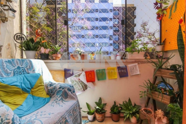 Imagem Apartamento com 2 Quartos à Venda, 68 m² em Menino Deus - Porto Alegre Imagem Apartamento com 2 Quartos à Venda, 68 m² em Menino Deus - Porto Alegre