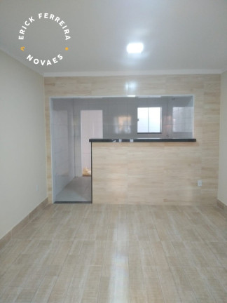 Imagem Casa com 4 Quartos à Venda, 100 m² em Centro - Guarapari