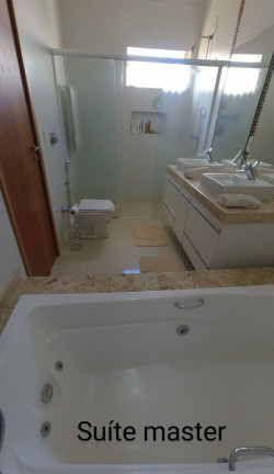 Imagem Casa de Condomínio com 3 Quartos à Venda, 330 m² em Quinta Ranieri - Bauru