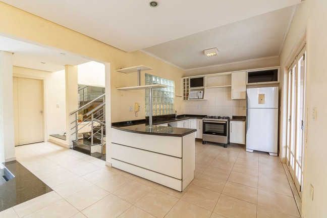 Imagem Casa com 3 Quartos à Venda, 271 m² em Estância Velha - Canoas