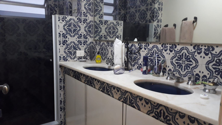 Imagem Apartamento com 3 Quartos à Venda, em Copacabana - Rio De Janeiro Imagem Apartamento com 3 Quartos à Venda, em Copacabana - Rio De Janeiro