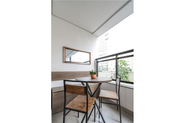 Imagem Imóvel com 1 Quarto à Venda,  em Moema - São Paulo