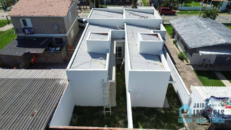 Imagem Casa com 2 Quartos à Venda, 74 m² em Zona Nova - Tramandaí Imagem Casa com 2 Quartos à Venda, 74 m² em Zona Nova - Tramandaí
