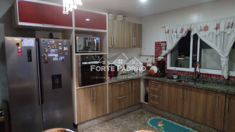 Imagem Casa com 3 Quartos à Venda, 152 m² em Horto Florestal - Sorocaba