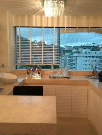 Imagem Apartamento com 4 Quartos à Venda, 260 m² em Agriões - Teresópolis Imagem Apartamento com 4 Quartos à Venda, 260 m² em Agriões - Teresópolis