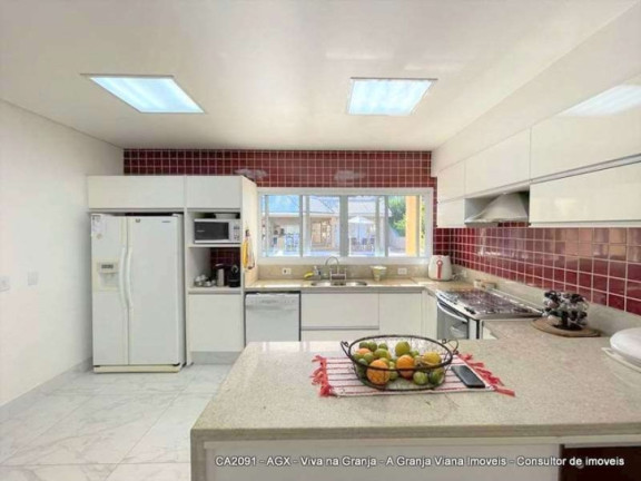 Imagem Casa com 5 Quartos à Venda, 1.943 m² em Vila Santo Antônio - Cotia