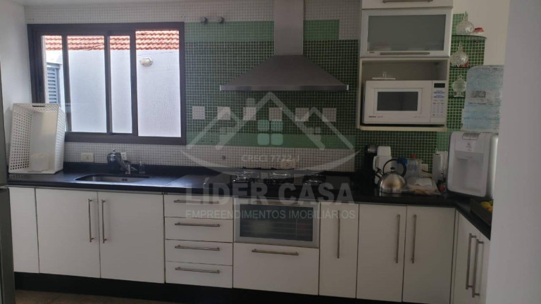 Imagem Casa com 3 Quartos à Venda, 305 m² em Centro - Arapongas Imagem Casa com 3 Quartos à Venda, 305 m² em Centro - Arapongas