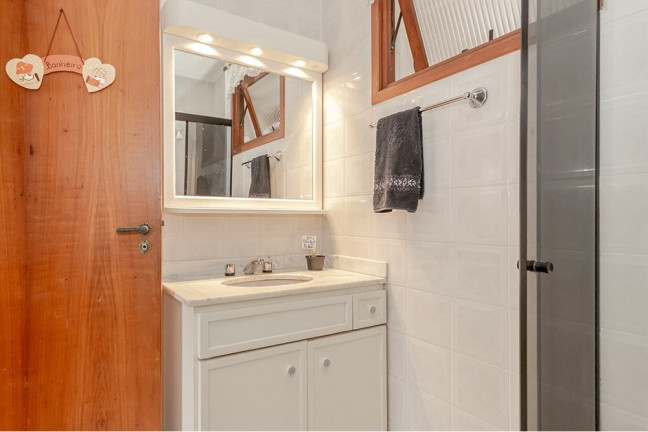 Imagem Cobertura com 3 Quartos à Venda, 198 m² em Jardim Lindóia - Porto Alegre
