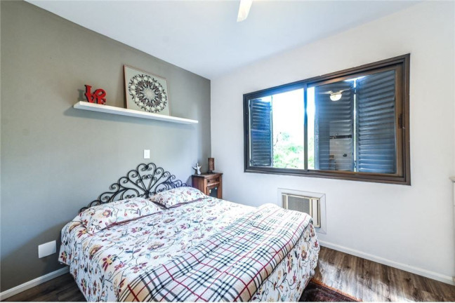 Imagem Apartamento com 3 Quartos à Venda, 100 m² em Auxiliadora - Porto Alegre Imagem Apartamento com 3 Quartos à Venda, 100 m² em Auxiliadora - Porto Alegre