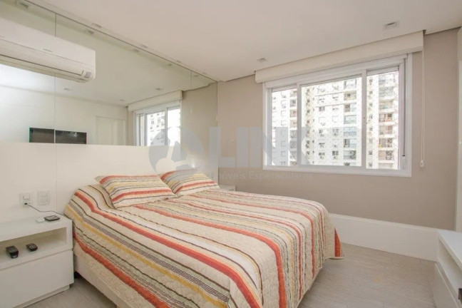 Imagem Apartamento com 3 Quartos à Venda, 105 m² em Passo Da Areia - Porto Alegre