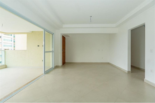 Imagem Imóvel com 3 Quartos à Venda, em Enseada - Guarujá Imagem Imóvel com 3 Quartos à Venda, em Enseada - Guarujá