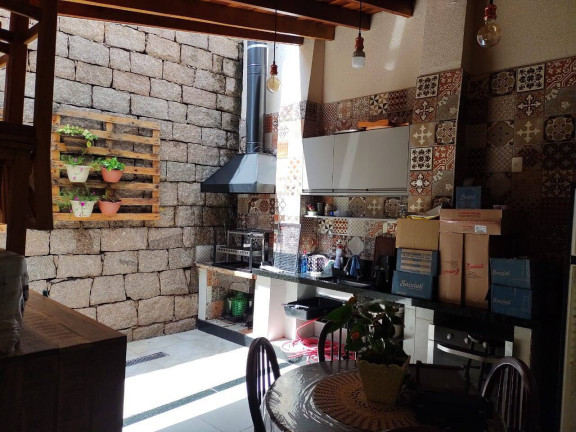 Imagem Casa com 4 Quartos à Venda, 133 m² em Engordadouro - Jundiaí Imagem Casa com 4 Quartos à Venda, 133 m² em Engordadouro - Jundiaí