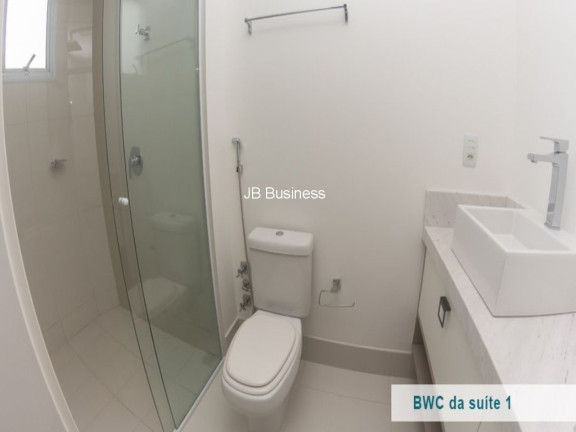 Imagem Imóvel com 4 Quartos à Venda, 265 m² em Centro - Balneário Camboriú Imagem Imóvel com 4 Quartos à Venda, 265 m² em Centro - Balneário Camboriú