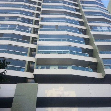 Imagem Imóvel com 3 Quartos à Venda, 140 m² em Praia Da Costa - Vila Velha Imagem Imóvel com 3 Quartos à Venda, 140 m² em Praia Da Costa - Vila Velha