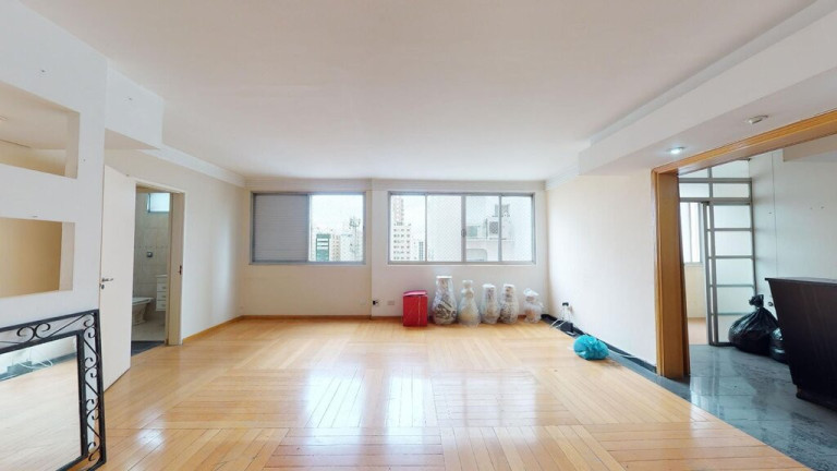 Imagem Apartamento com 3 Quartos à Venda, 244 m² em Higienopolis - São Paulo Imagem Apartamento com 3 Quartos à Venda, 244 m² em Higienopolis - São Paulo