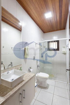 Imagem Casa com 4 Quartos à Venda, 335 m² em Paraíso (distrito) - Torres