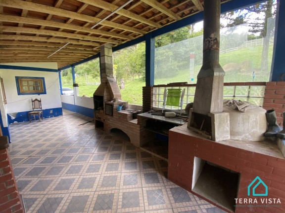 Imagem Chácara com 8 Quartos à Venda, 492 m²
