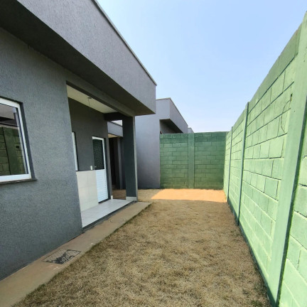 Imagem Imóvel com
3 Quartos à Venda, 88 m² em
Chacara Sao Pedro -
Aparecida De Goiania Imagem Imóvel com
3 Quartos à Venda, 88 m² em
Chacara Sao Pedro -
Aparecida De Goiania